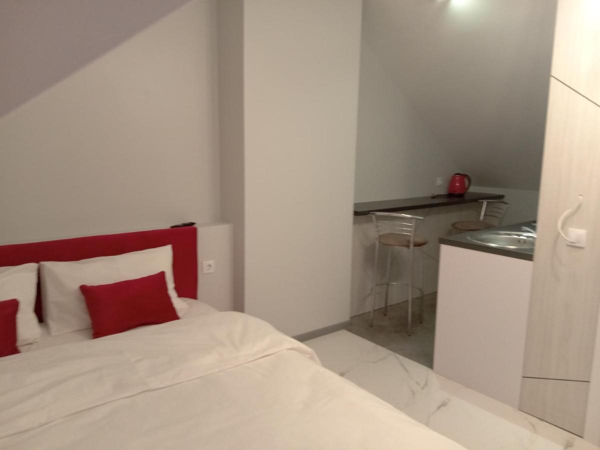 39 Apart Hotel Leopoli Esterno foto